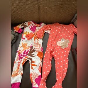 Girl’s Pajamas Size 12 Months